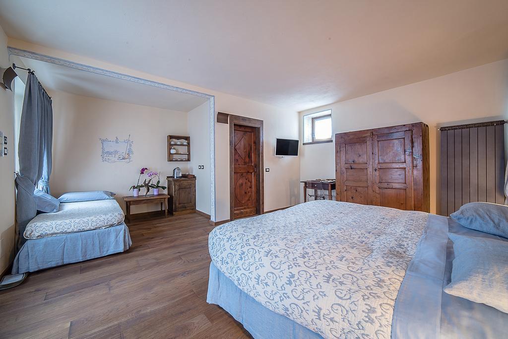 Domus Antica Aosta Exterior foto